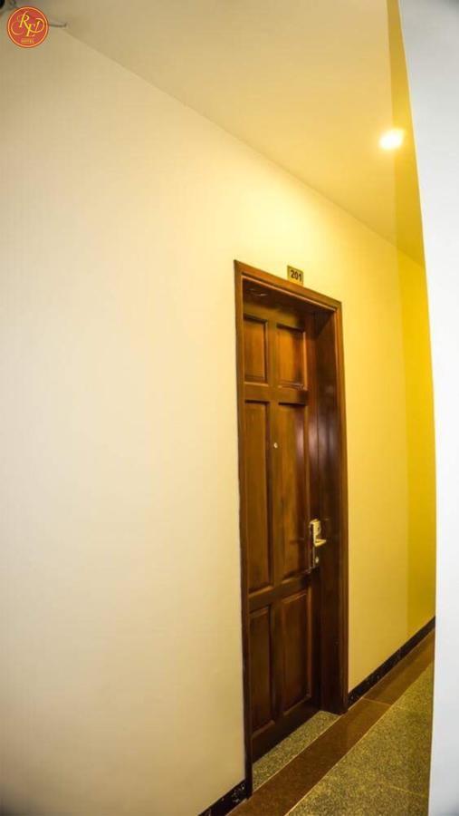Red Hotel Quy Nhon Bagian luar foto